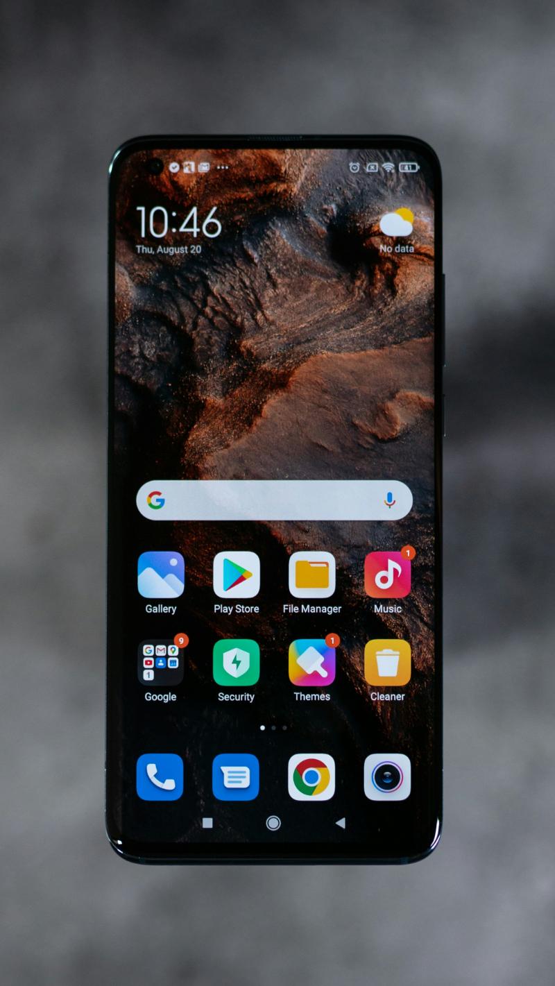 Google Pixel 8 stock photo